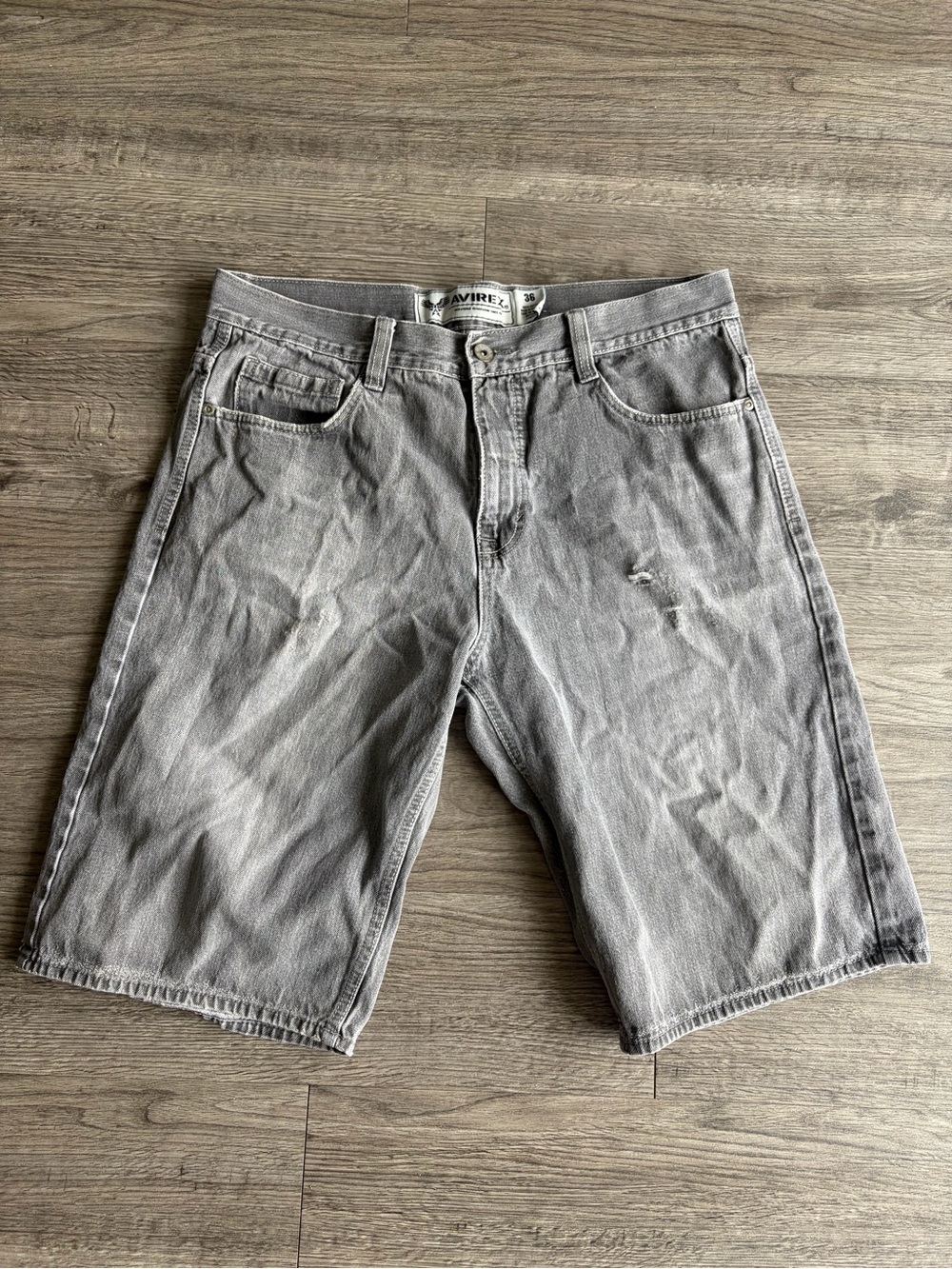 Avirex Men's Gray baggy Denim Shorts